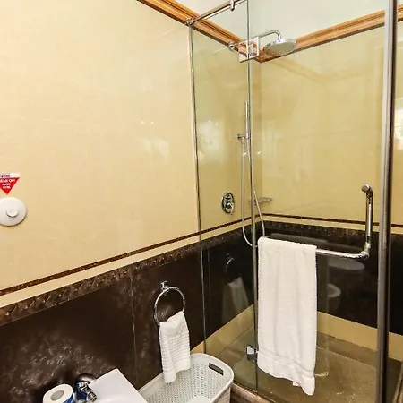 Brilant Antik Center Hotel