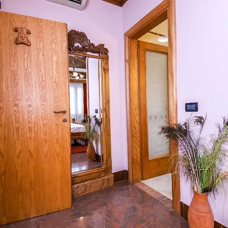 Brilant Antik Center Tirana