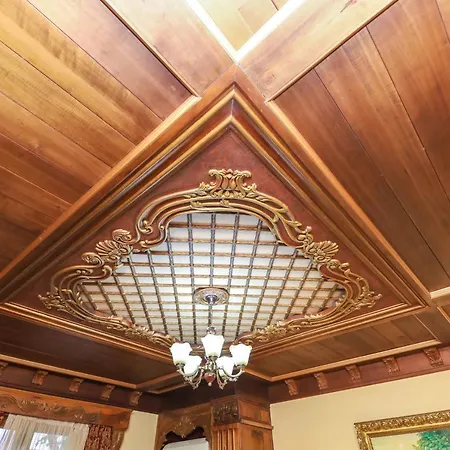 Brilant Antik Center Hotel Tirana