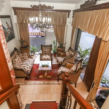 Hotel Brilant Antik Center Tirana