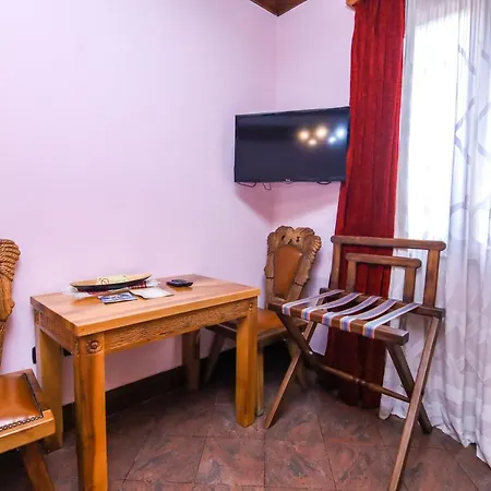 Hotel Brilant Antik Center 4*