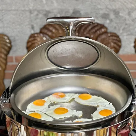 Brilant Antik Center Hotel