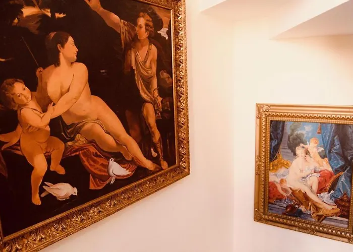 Brilant Antik Center Szálloda Tirana
