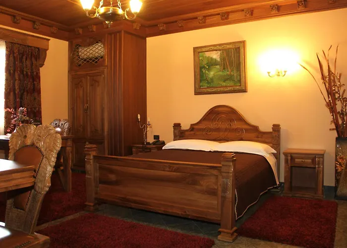 Szálloda Brilant Antik Center 4*