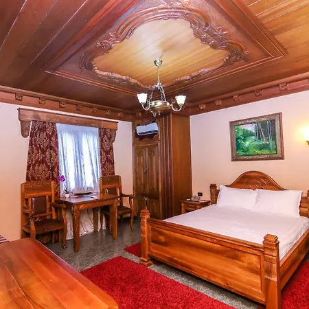 Brilant Antik Center Hotel 4*