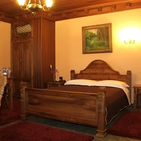 Hotell Brilant Antik Center 4*