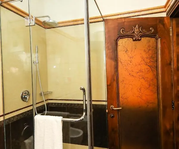 Brilant Antik Center