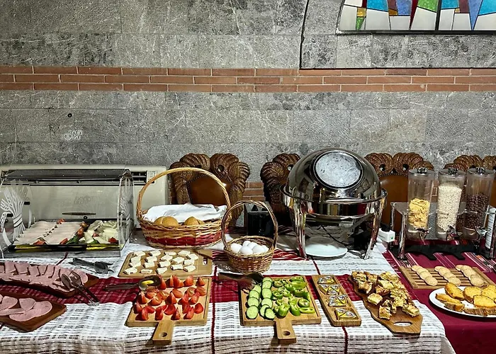 Brilant Antik Center