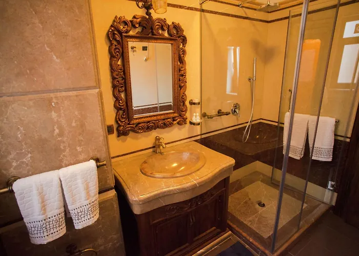 Hotel Brilant Antik Center Tirana